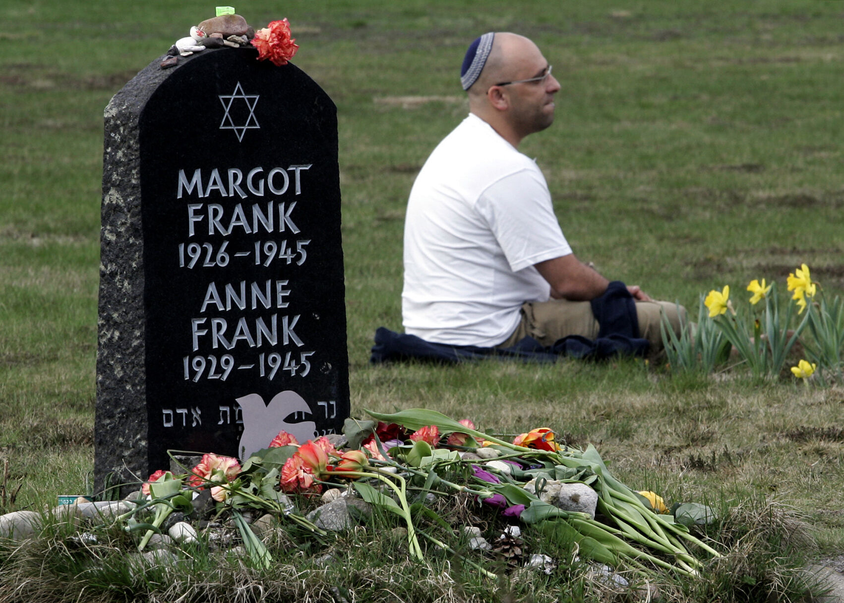 1944: Anne Frank